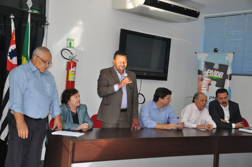 PMDB realiza evento de filiação na Câmara