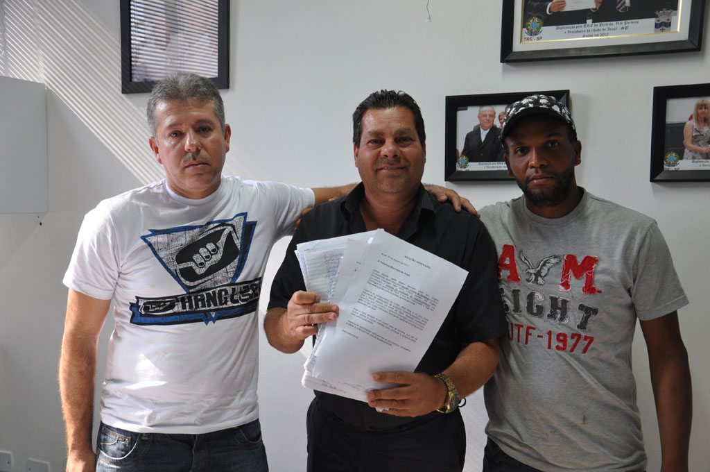 Gil do Gás defende permanência da feira de domingo