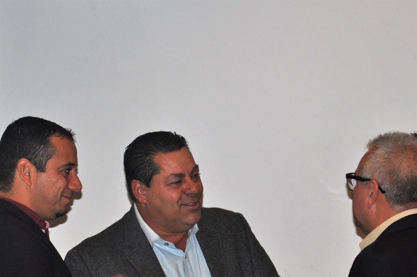 Legislativo recebe os ex-vereadores Gil do Gás e Dr. Wilson