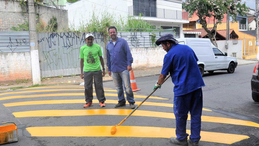 Trânsito reforça sinalização em frente ao Ginásio de Esportes