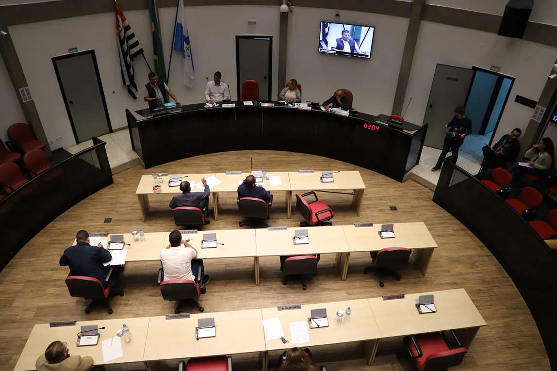 Cautelosos, secretários defendem redução de gastos no orçamento de 2019