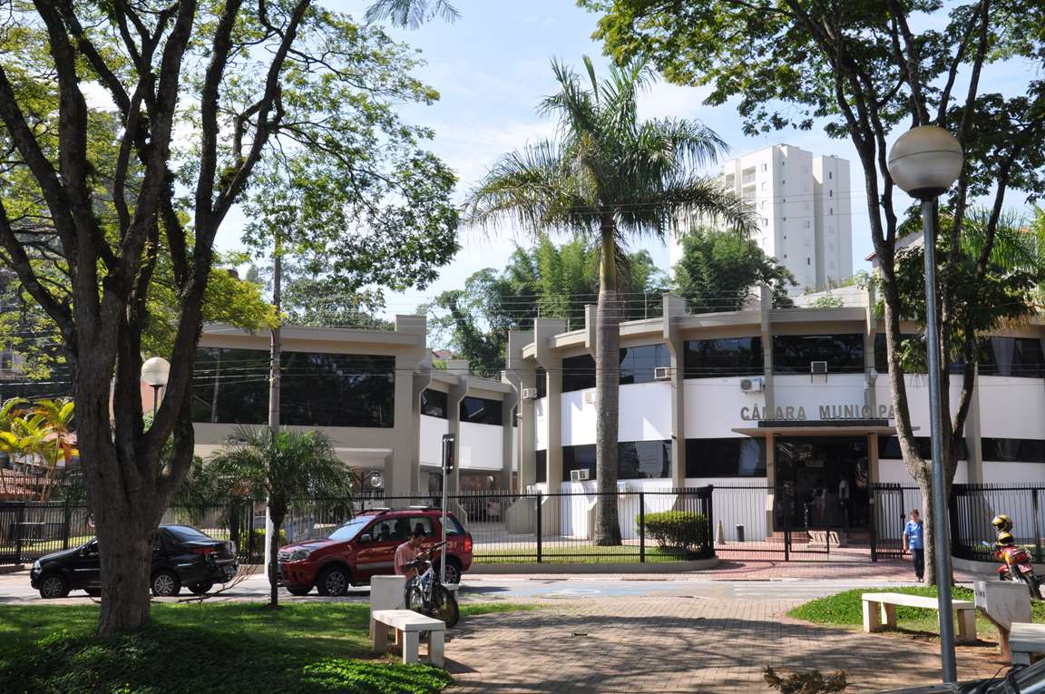 Câmara aprova em 1ª discussão a criação da Secretaria Legislativa