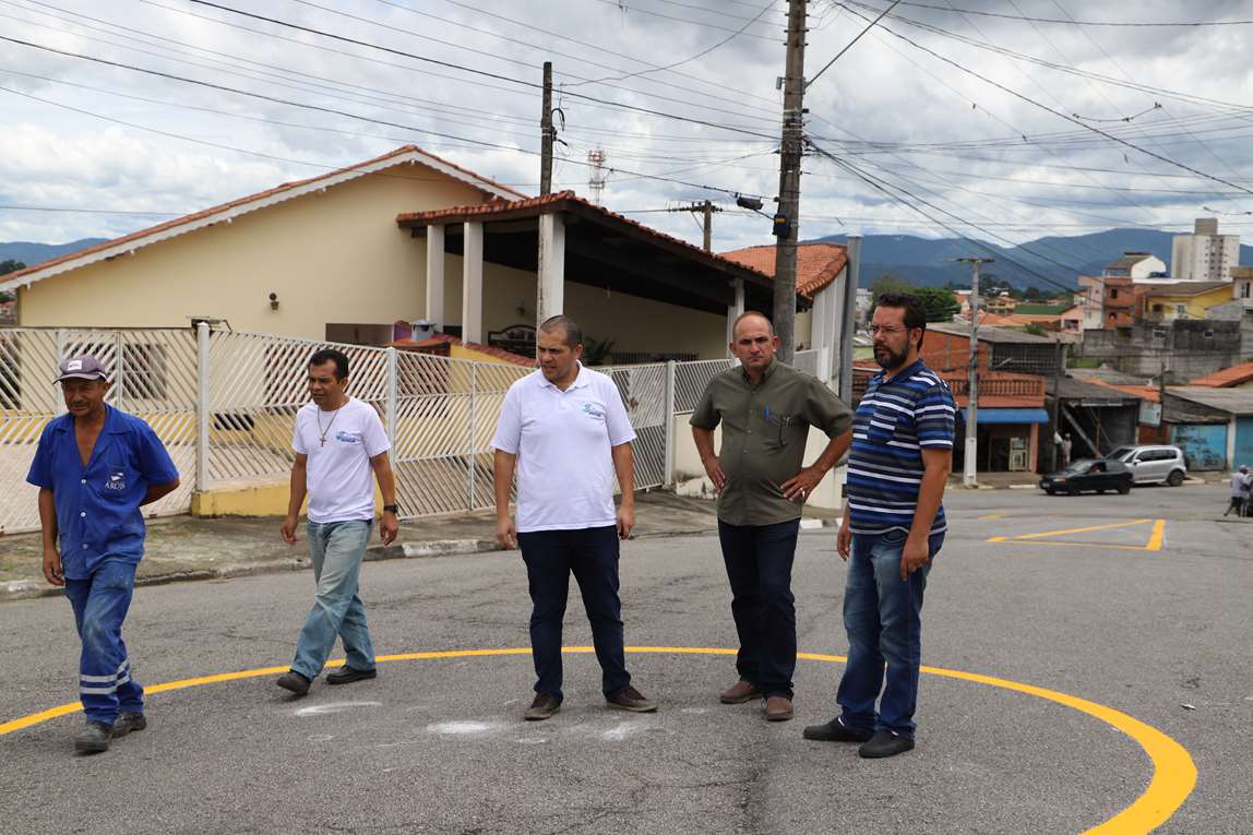 Prefeitura reforça sinalização de trânsito no Jd. Real após indicação de Luiz Fernando