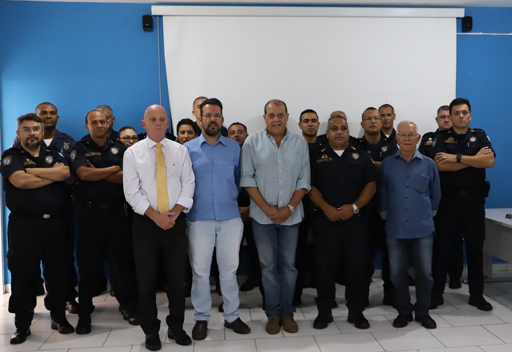 GCM é beneficiada com recursos de emenda impositiva de Luiz Fernando