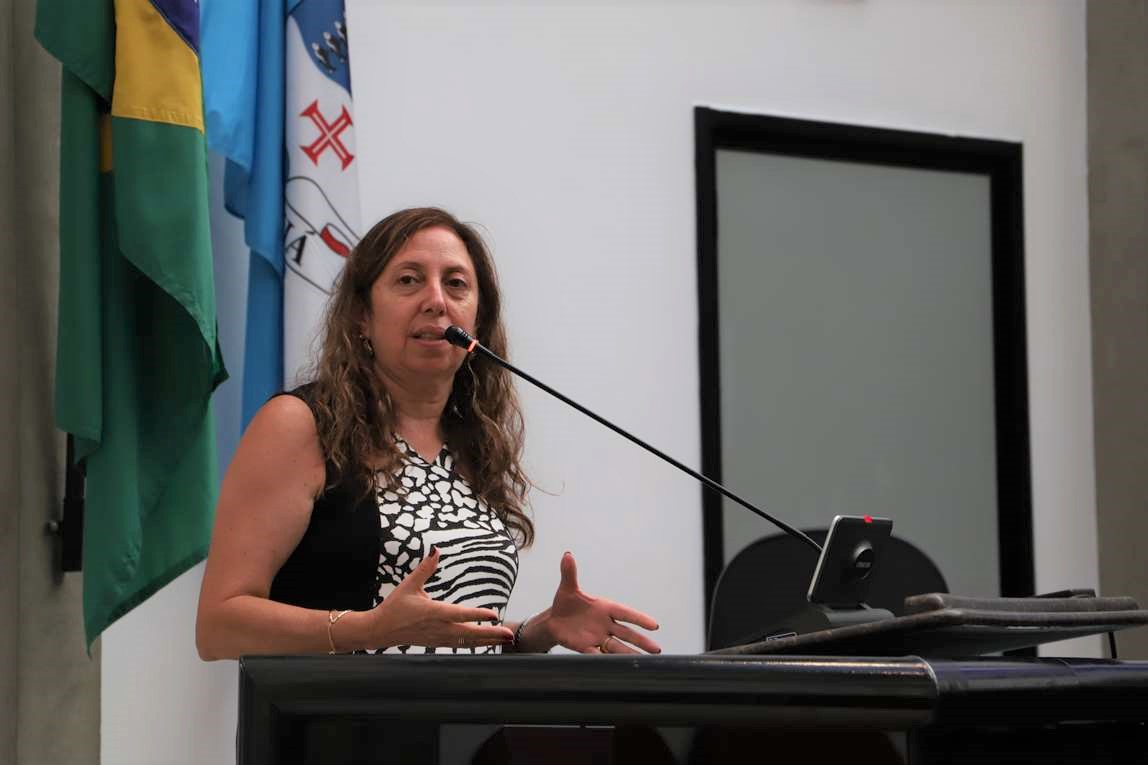 Por fomento a comércio, Ana Poli propõe revitalização da Avenida Amazonas