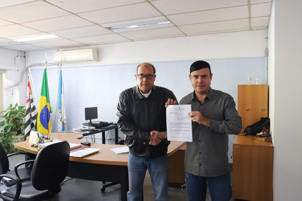 Maiolino articula anteprojeto na área da oncologia com prefeito