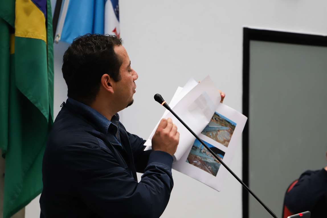 Caroba acusa imobiliária Continental de obstruir vias ilegalmente
