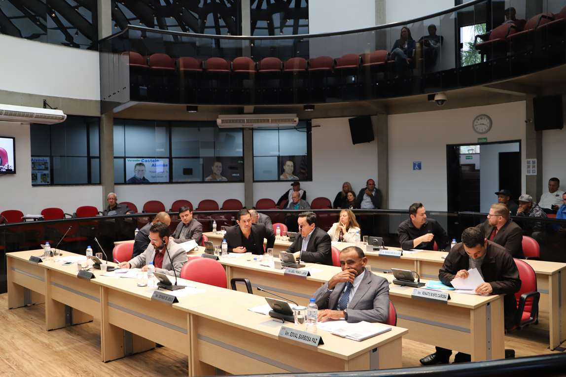 Resumo da Sessão: Por unanimidade, vereadores rejeitam veto do prefeito a emendas parlamentares à LDO