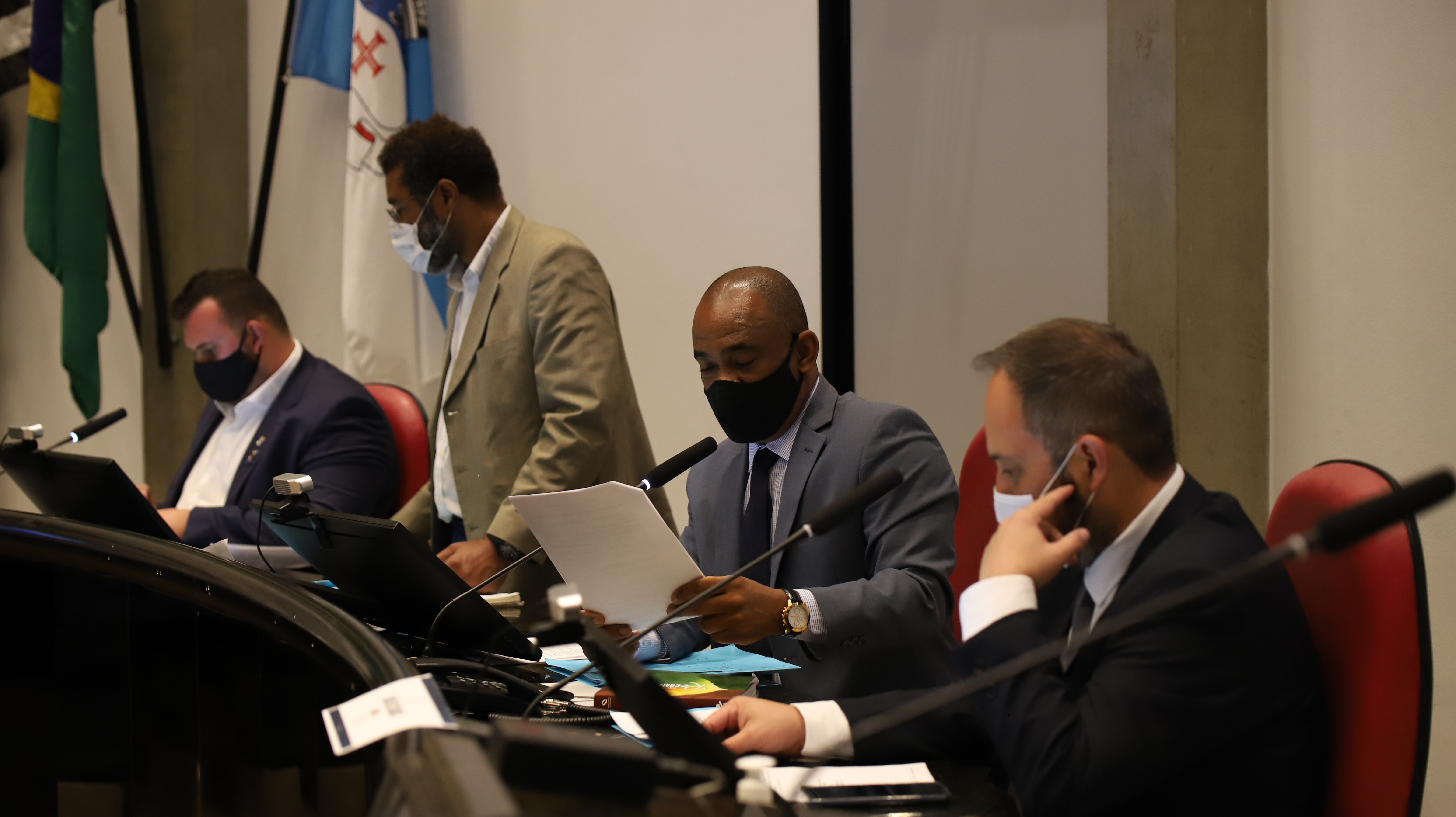 2ª Sessão Ordinária: vereadores voltam a debater socorro financeiro a transportadores escolares